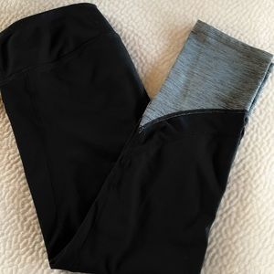 Gaiam women’s workout pants size medium